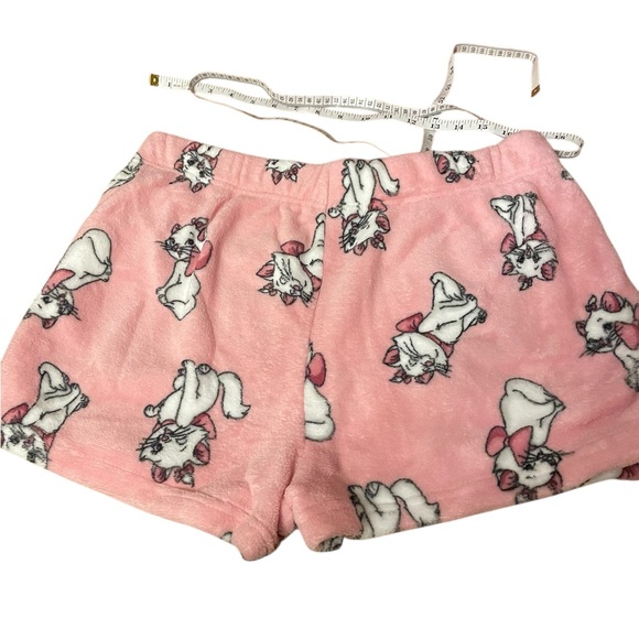 Disney Pink Fleece sleep shorts with Marie Design Sz xl 17” waist - Picture 2 of 5